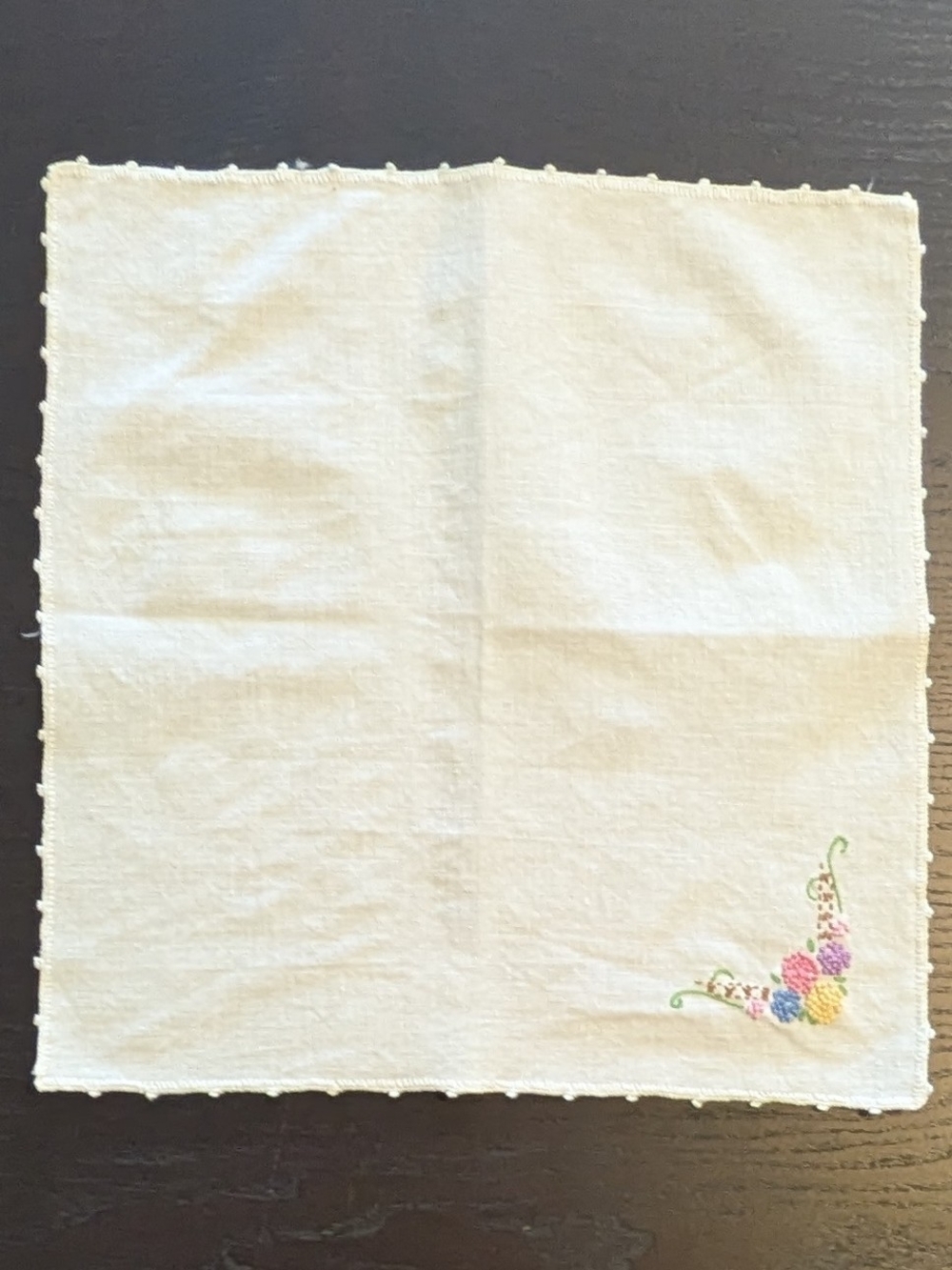 Vintage White Floral Hand Embroidered Cotton Napkins - Set of 8 - Picture 9 of 15